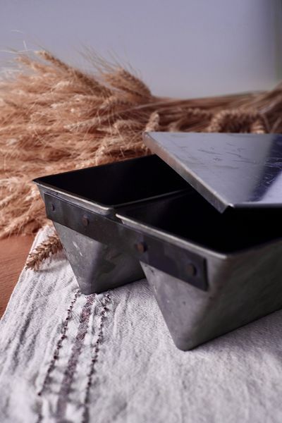 Форма хлібна "Бутербродна" трикутна з кришкою, тефлонове покриття (подвійна) 0208 фото